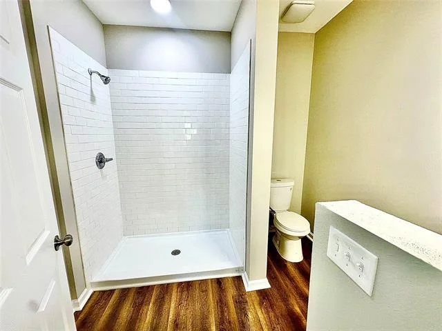 Photo of 805 W 12th Street