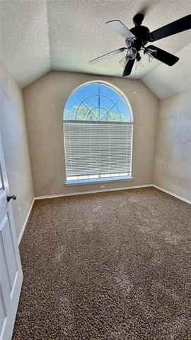 Photo of 3955 Luke Lane