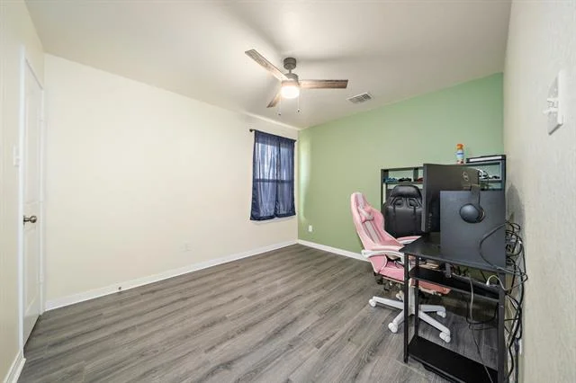 Photo of 846 Ross Road
