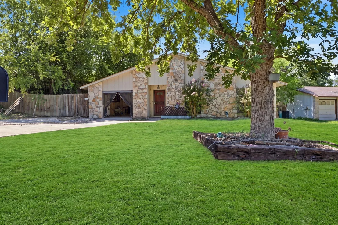 Photo of 12101 Wilderness Trail