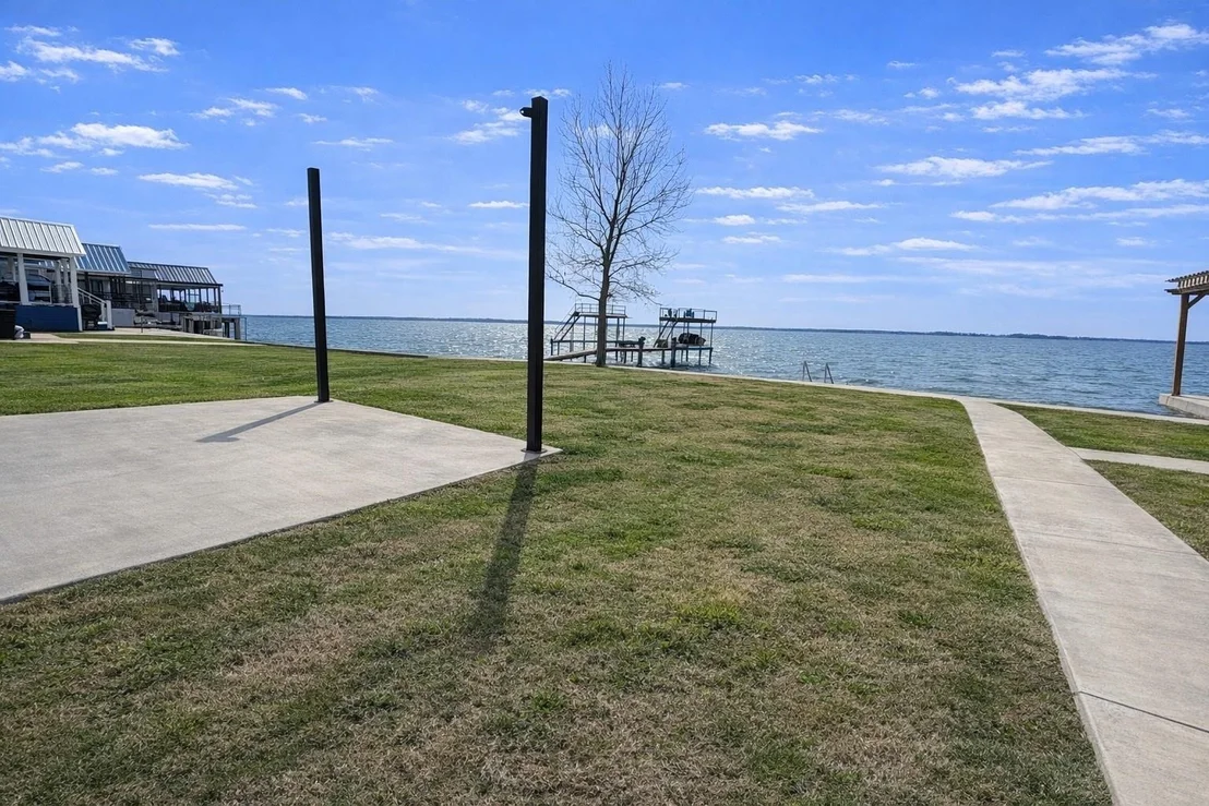 Photo of 6454 Peninsula Road