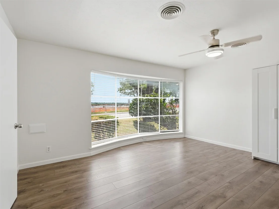 Photo of 2121 Canton Drive