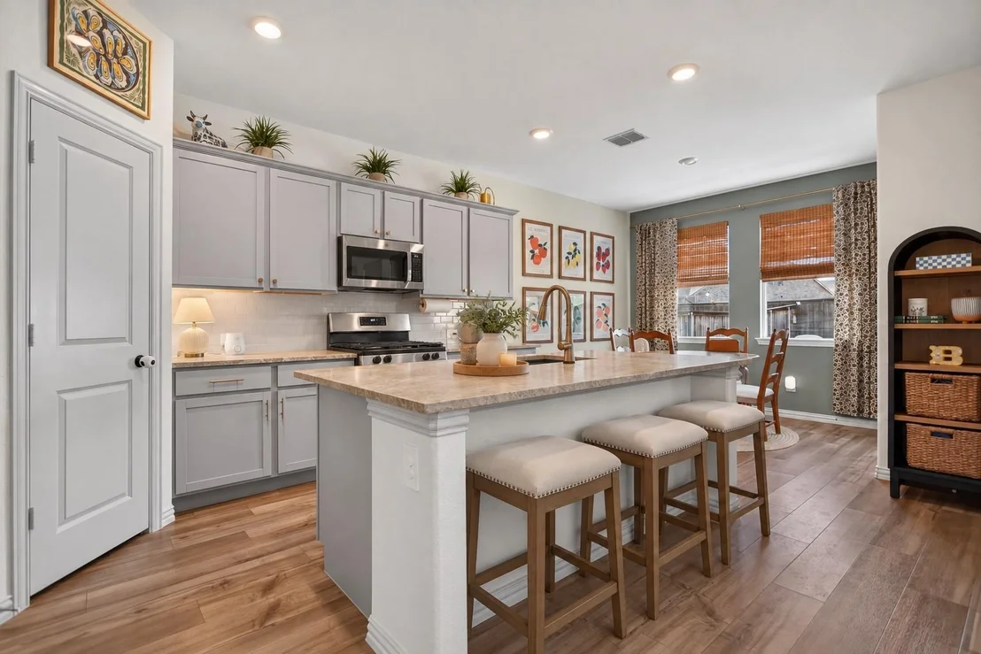 Photo of 756 Pistachio Parkway