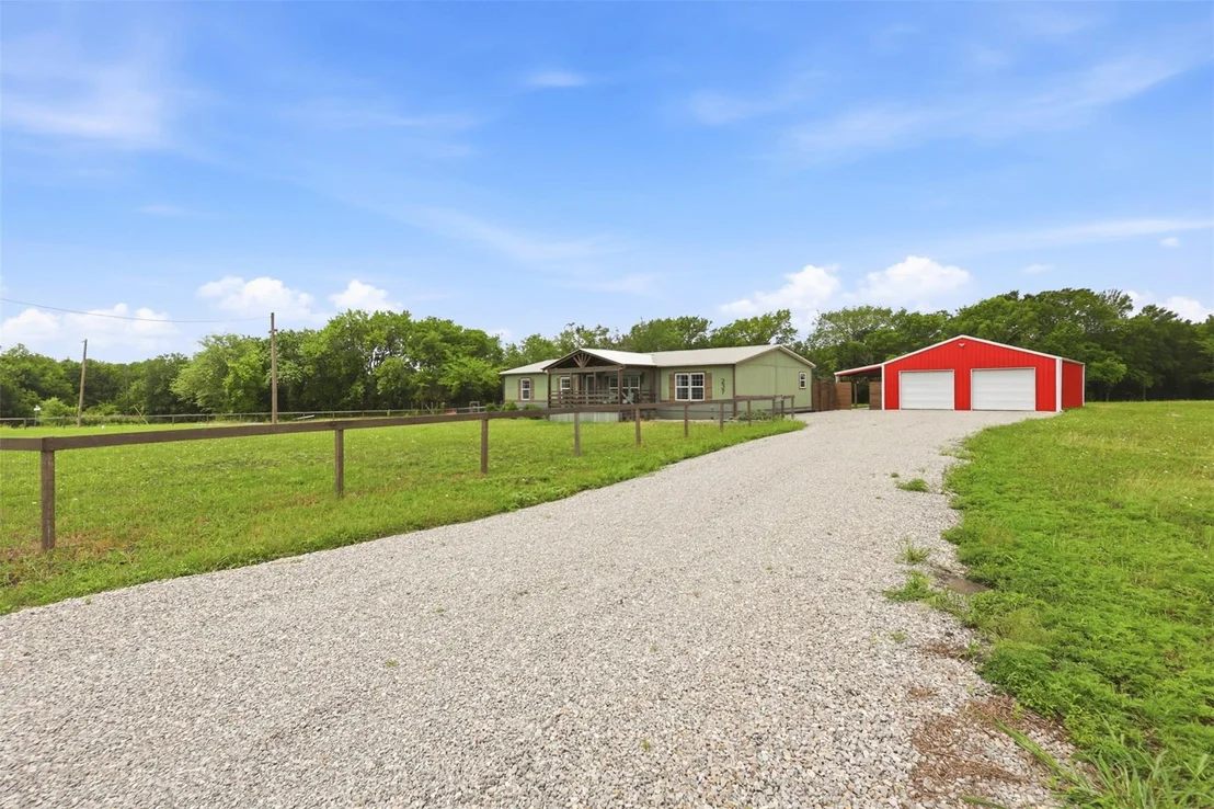 Photo of 237 County Road 4927