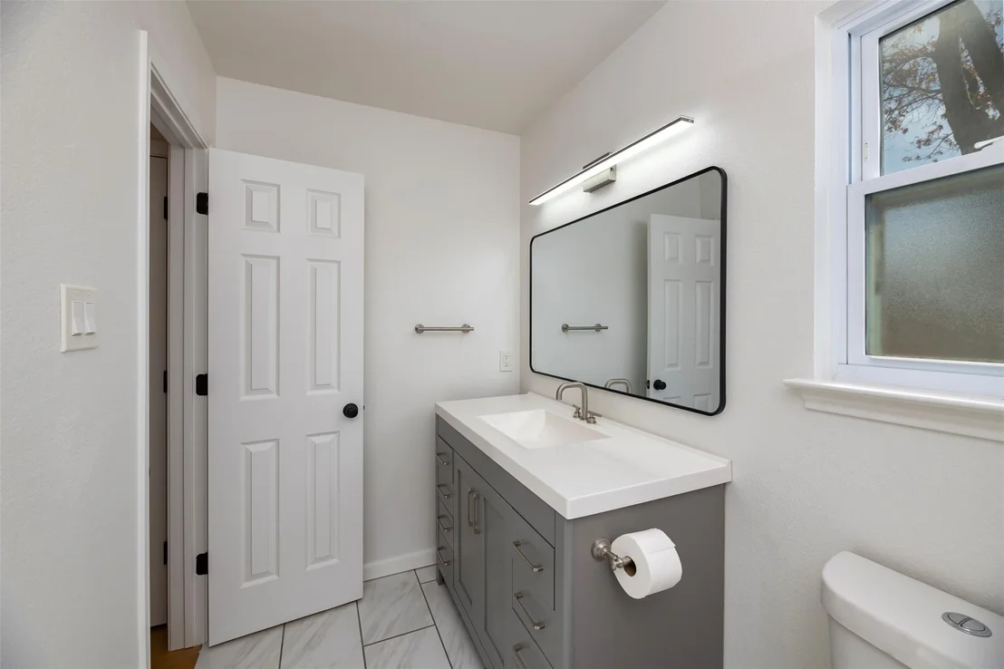Photo of 485 Ashley Lane