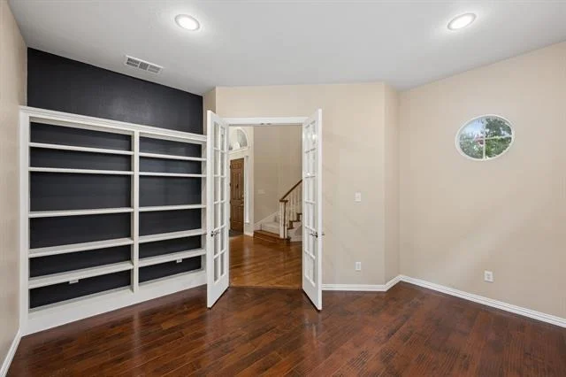 Photo of 3315 Garrett Drive