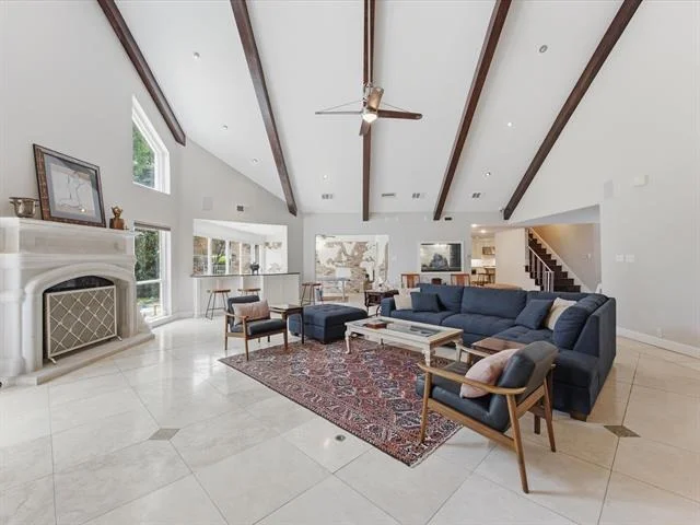 Photo of 6160 Spring Valley Road