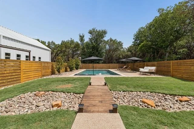 Photo of 286 Benevolence Way