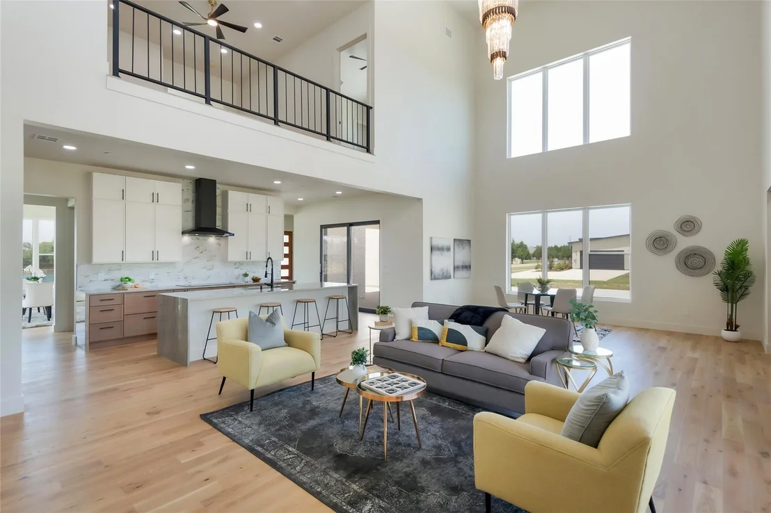 Photo of 349 Valley Trail