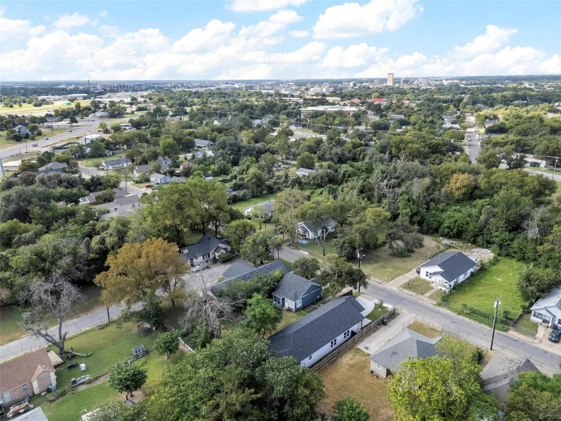 Photo of 505 Lottie Street