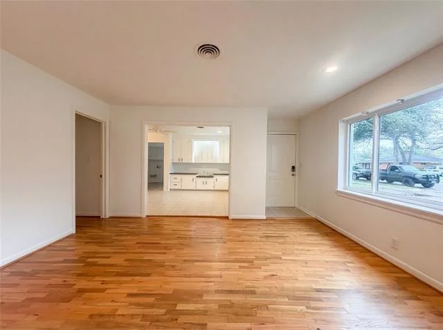 Photo of 509 Robinhood Drive