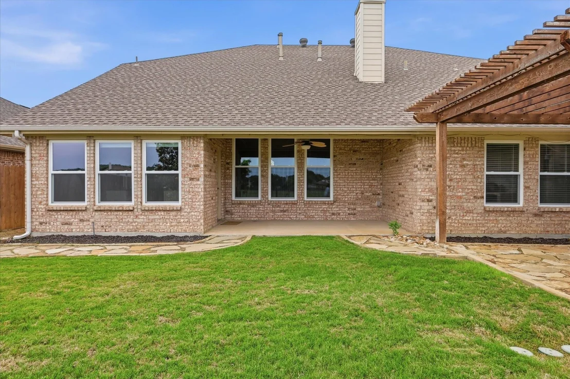 Photo of 5405 Parkplace Drive