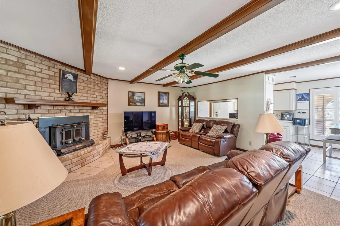 Photo of 18448 County Road 138