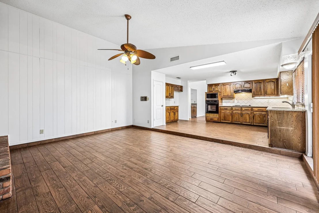 Photo of 4404 Cleveland Drive
