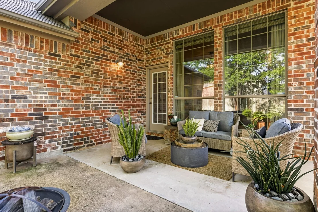 Photo of 7505 Willowbend Drive