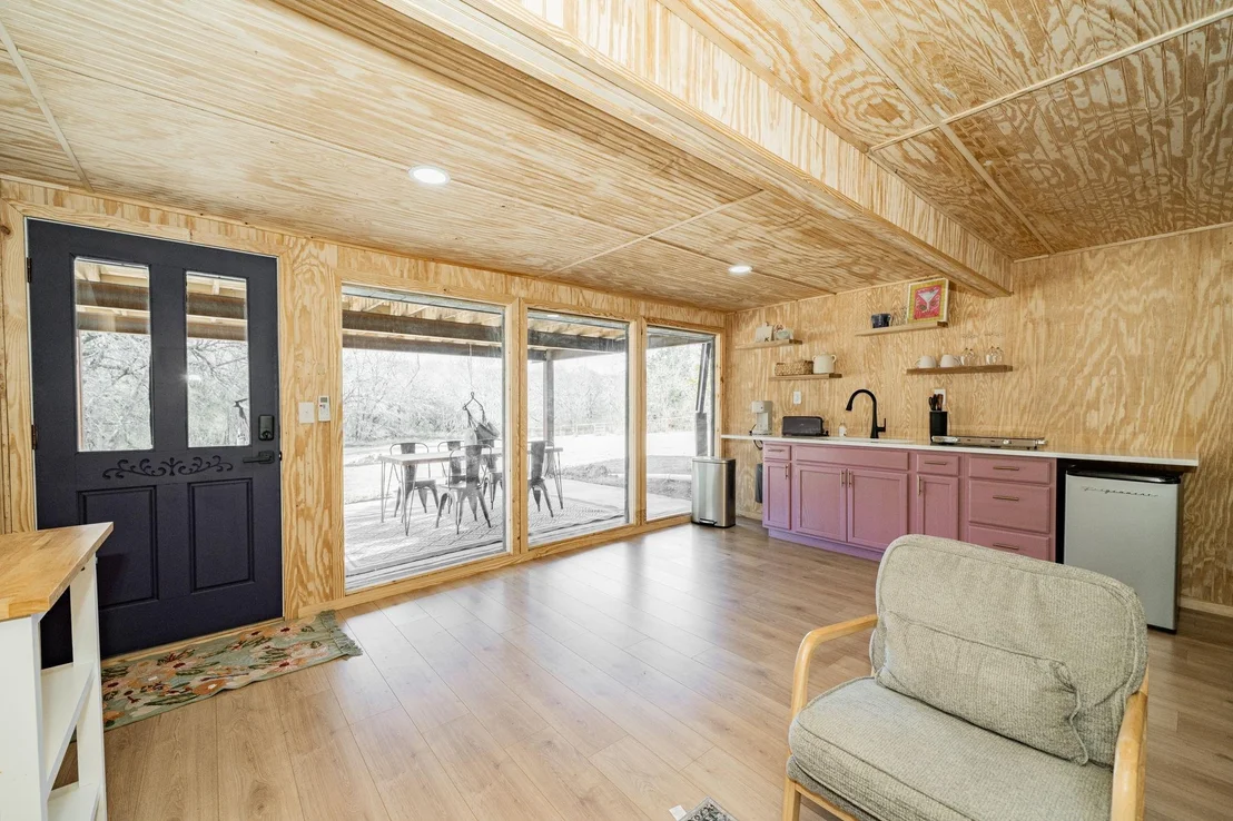 Photo of 691 Bear Road