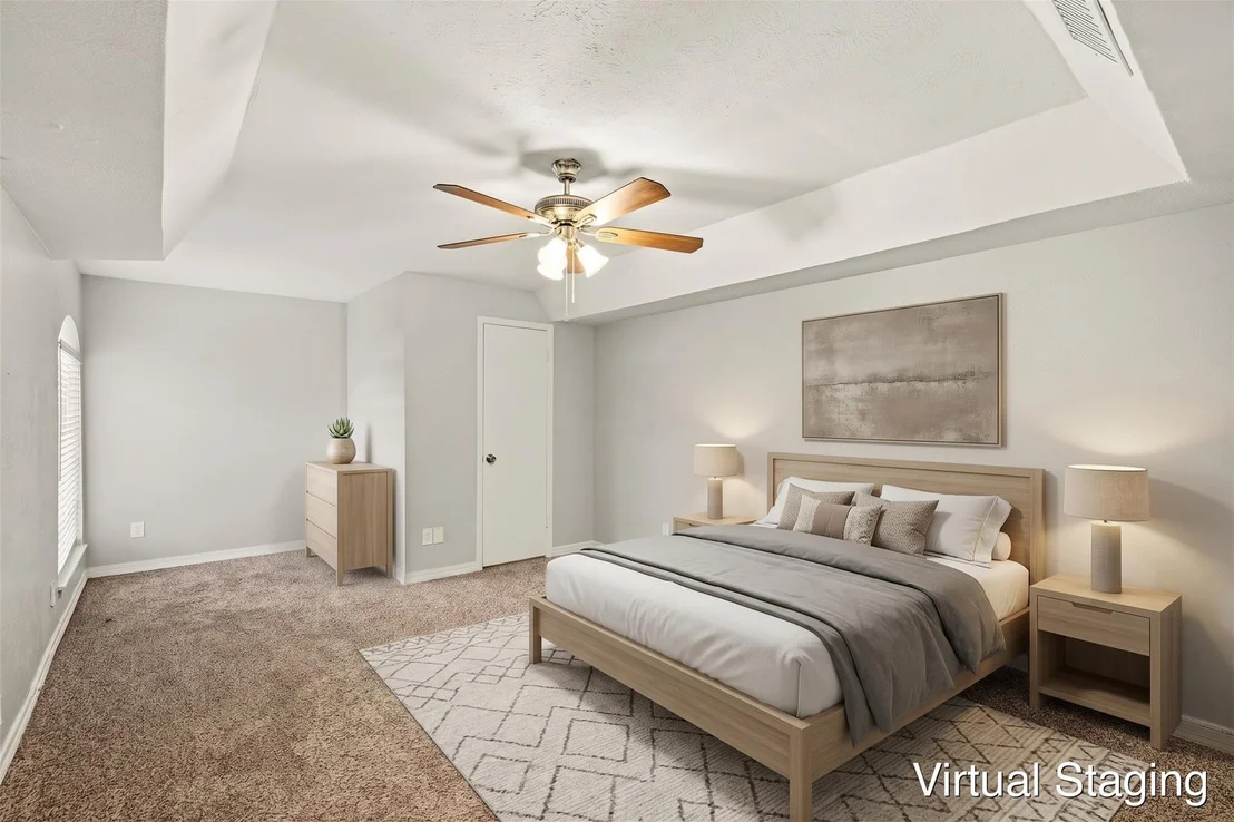 Photo of 1606 Hawthorne Drive