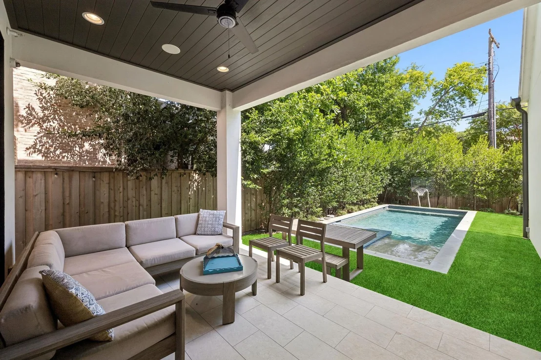 Photo of 4437 Grassmere Lane