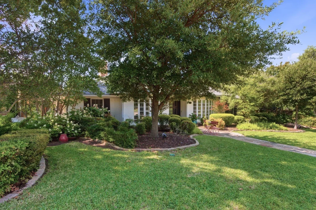 Photo of 209 Fall Creek Drive