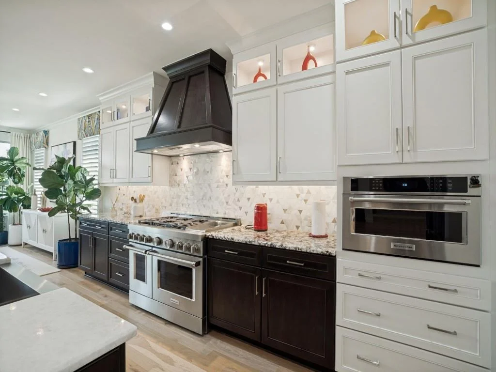 Photo of 8117 Cocobolo Drive