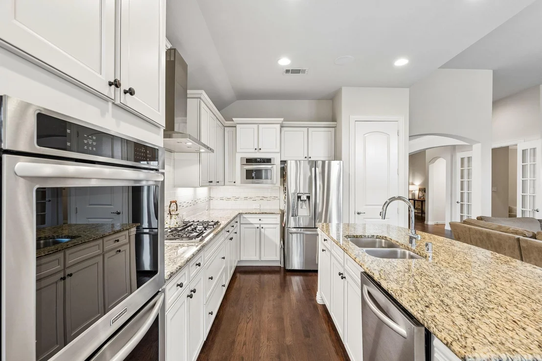 Photo of 400 Komron Court