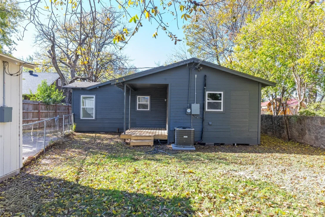 Photo of 1325 Highland Avenue