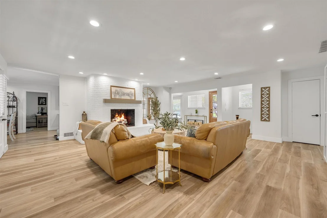 Photo of 9612 Atherton Drive