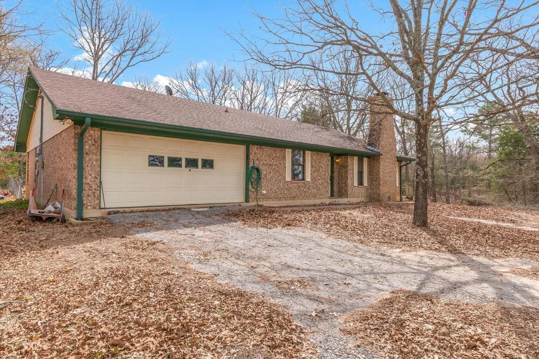 Photo of 8844 State Highway 19 N