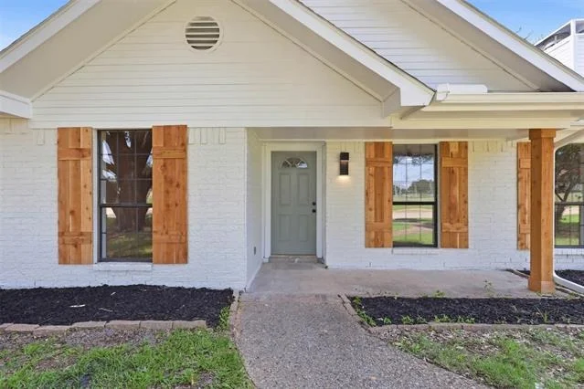 Photo of 1516 Hendrick Drive