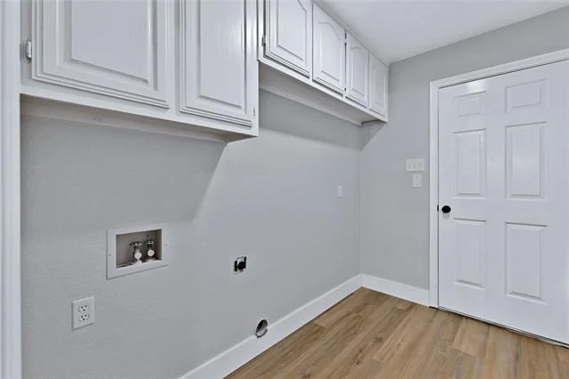 Photo of 1306 British Boulevard