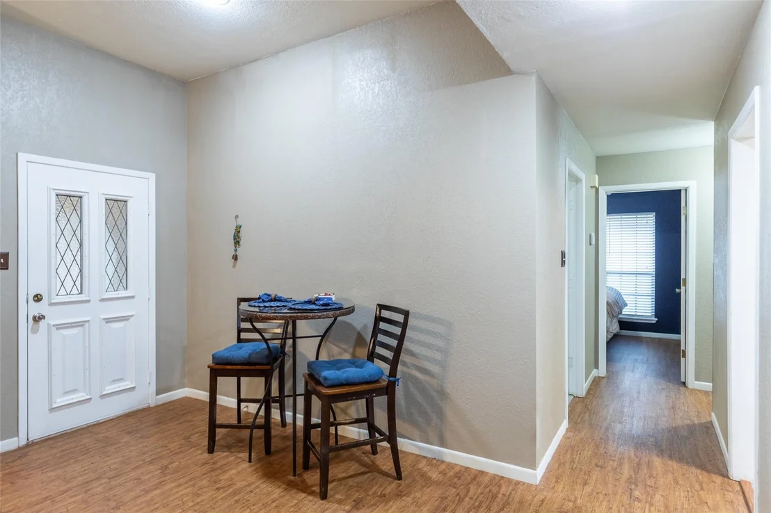 Photo of 3166 Constitution Avenue