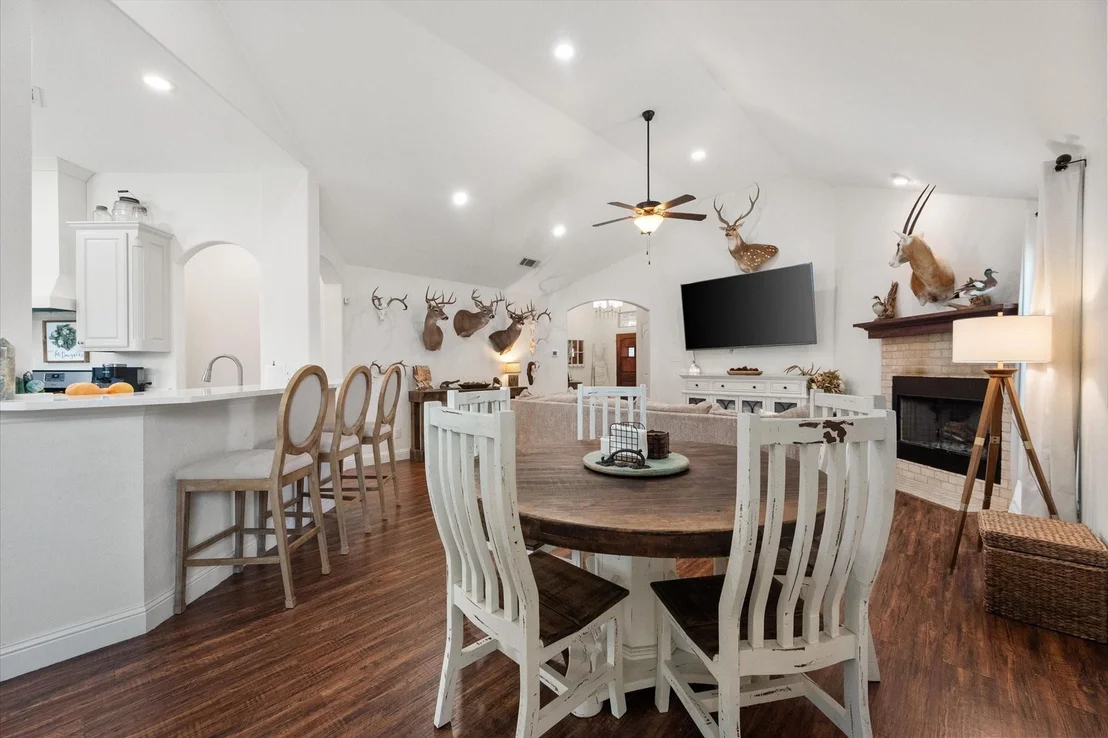 Photo of 1815 Clearbrook Lane