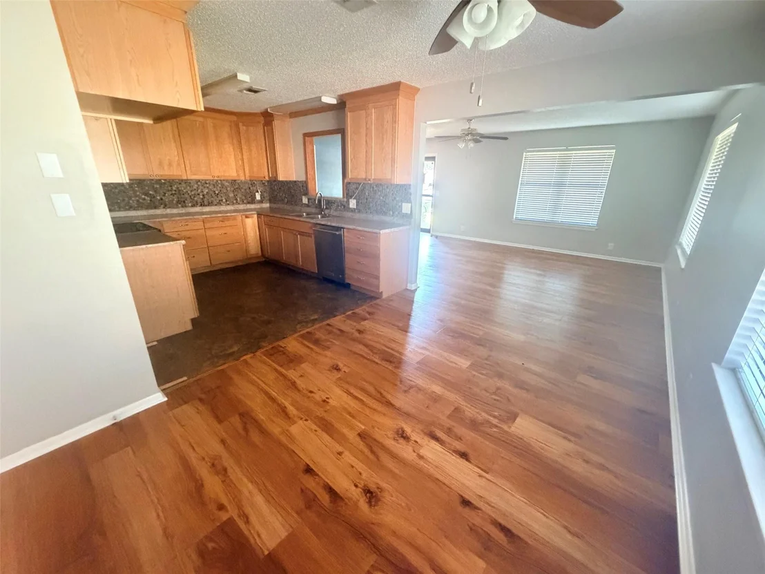 Photo of 2307 Arapaho Drive
