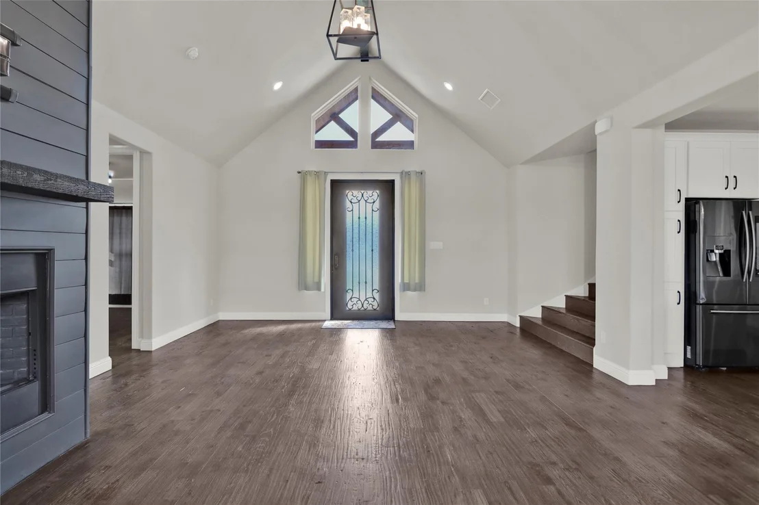 Photo of 8023 Pennington