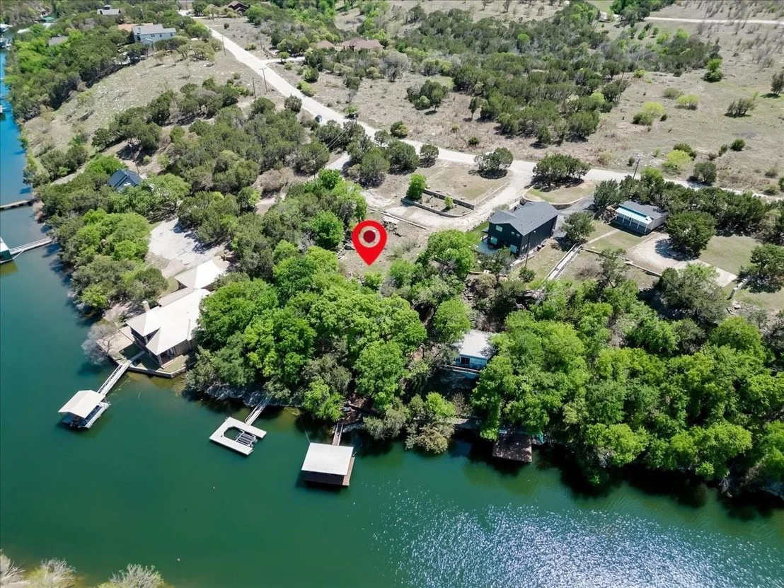 Photo of 1131 Brackeen Drive