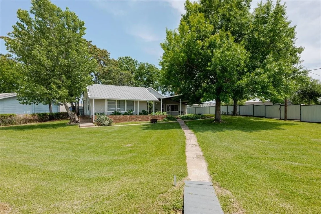 Photo of 1505 McAdams Road