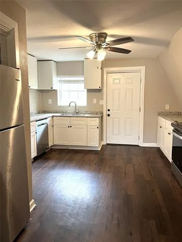 Photo of 7809 Shannon Drive