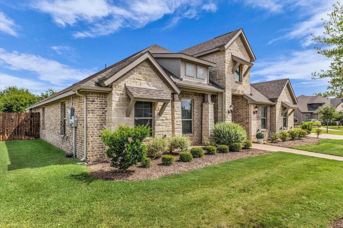 Photo of 1317 Ridgeview Drive