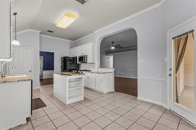 Photo of 110 Chinaberry Trail