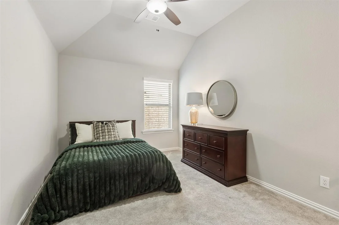 Photo of 2500 Ever Birch Way