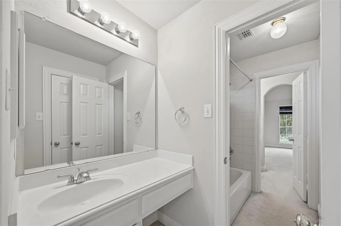 Photo of 222 River Birch Trail