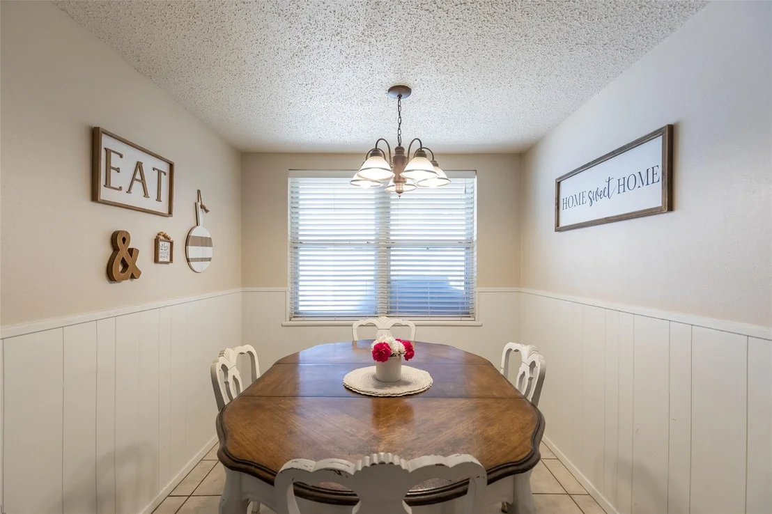 Photo of 4002 Ligustrum Drive