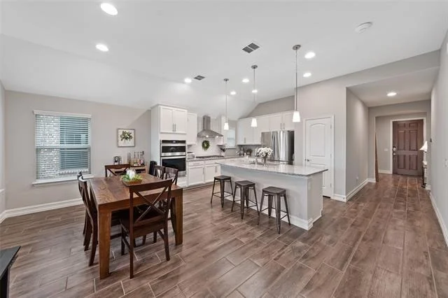 Photo of 3833 Bennett Trail