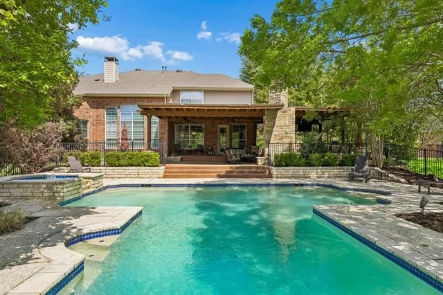 Photo of 515 Bastrop Road