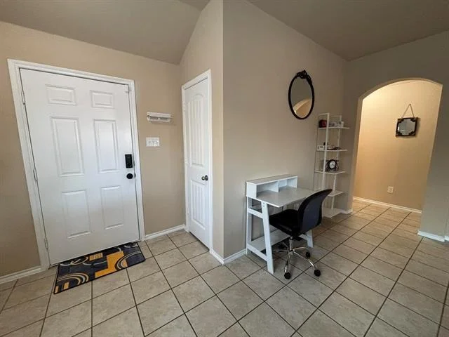 Photo of 912 Platinum Drive