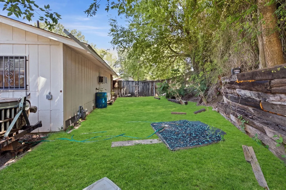 Photo of 12101 Wilderness Trail
