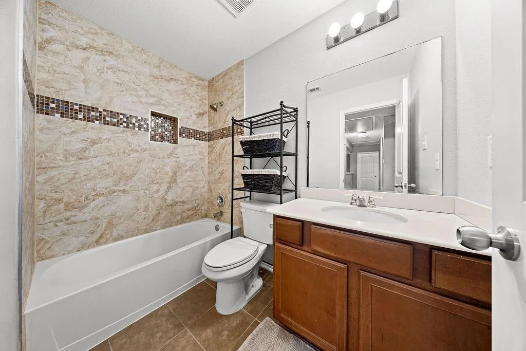 Photo of 2102 Meadow View Drive