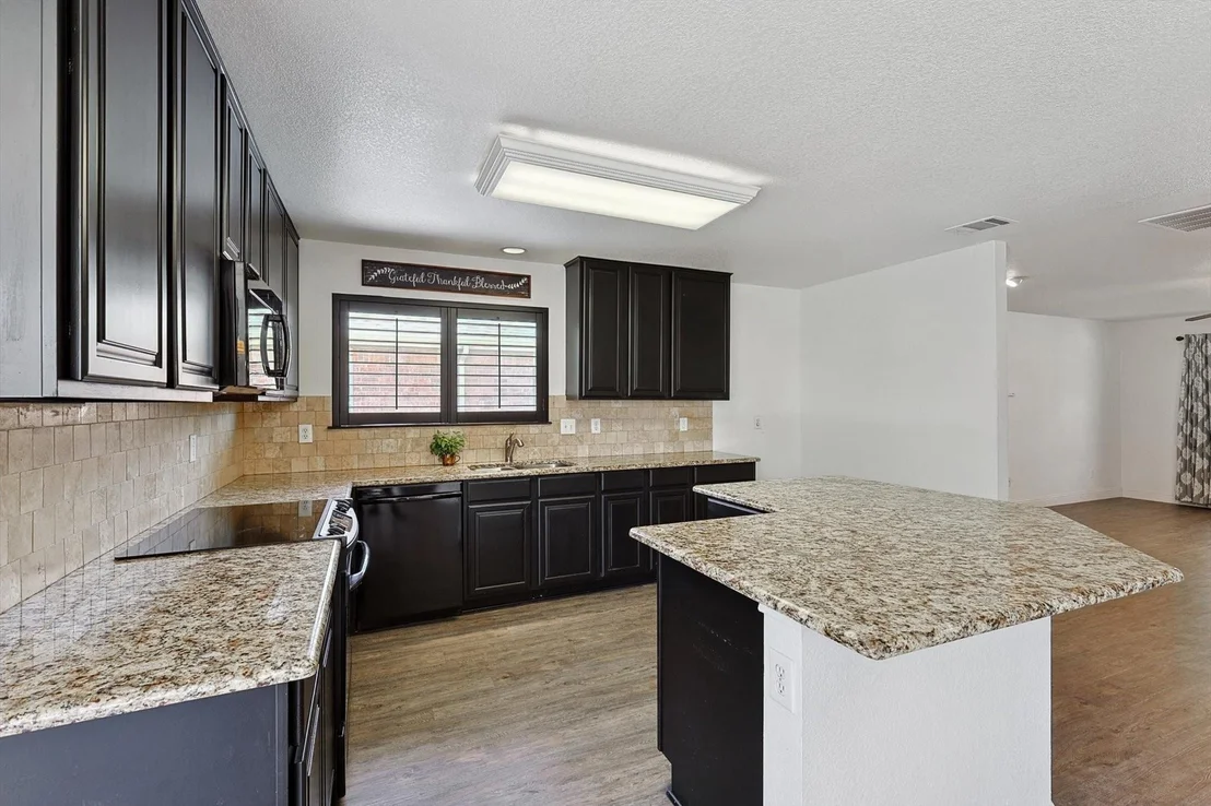 Photo of 10740 Irish Glen Trail