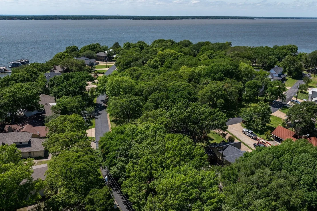 Photo of 697 Enchanted Isles Drive