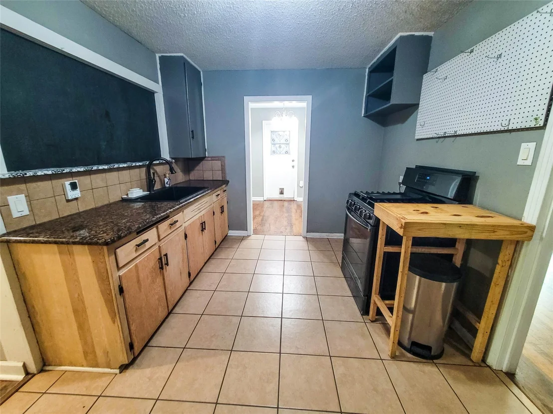 Photo of 2004 N 40th Street